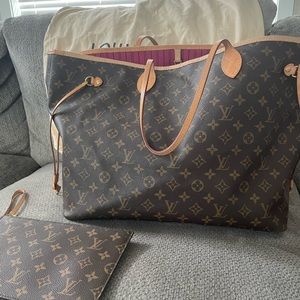 Louis Vuitton Neverfull GM tote